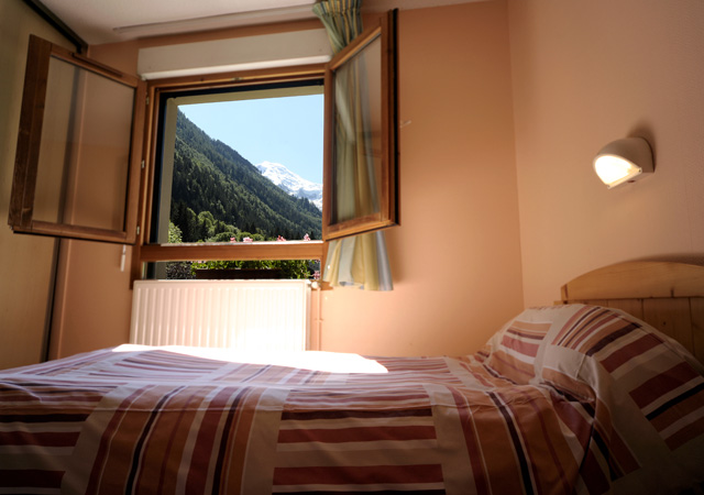 Séjour Bleu à Chamonix Mont-Blanc (5 jours / 4 nuits - Printemps ou Septembre) Séjour Bleu à Chamonix Mont-Blanc (5 jours / 4 nuits - Printemps ou Septembre)