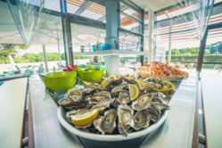 Yes, Week-end ! Yes, Week-end !